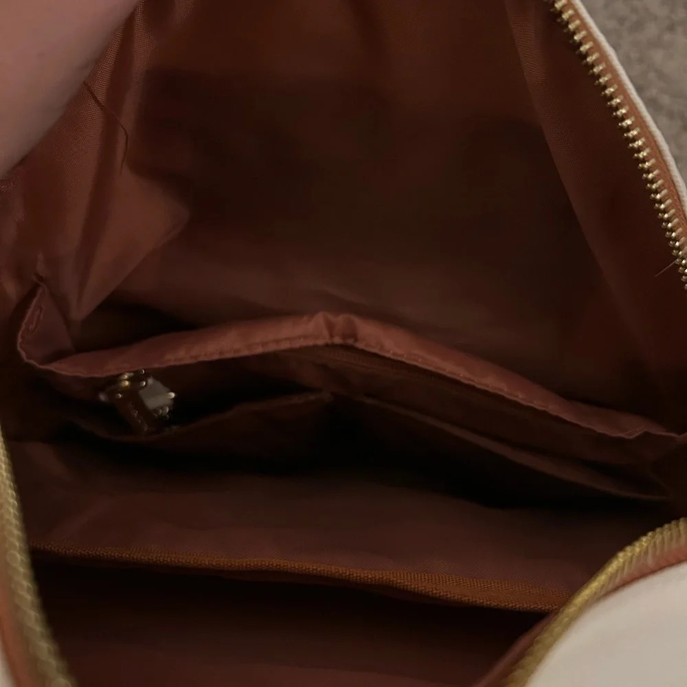 White and brown backpack - Picture 4 of 4